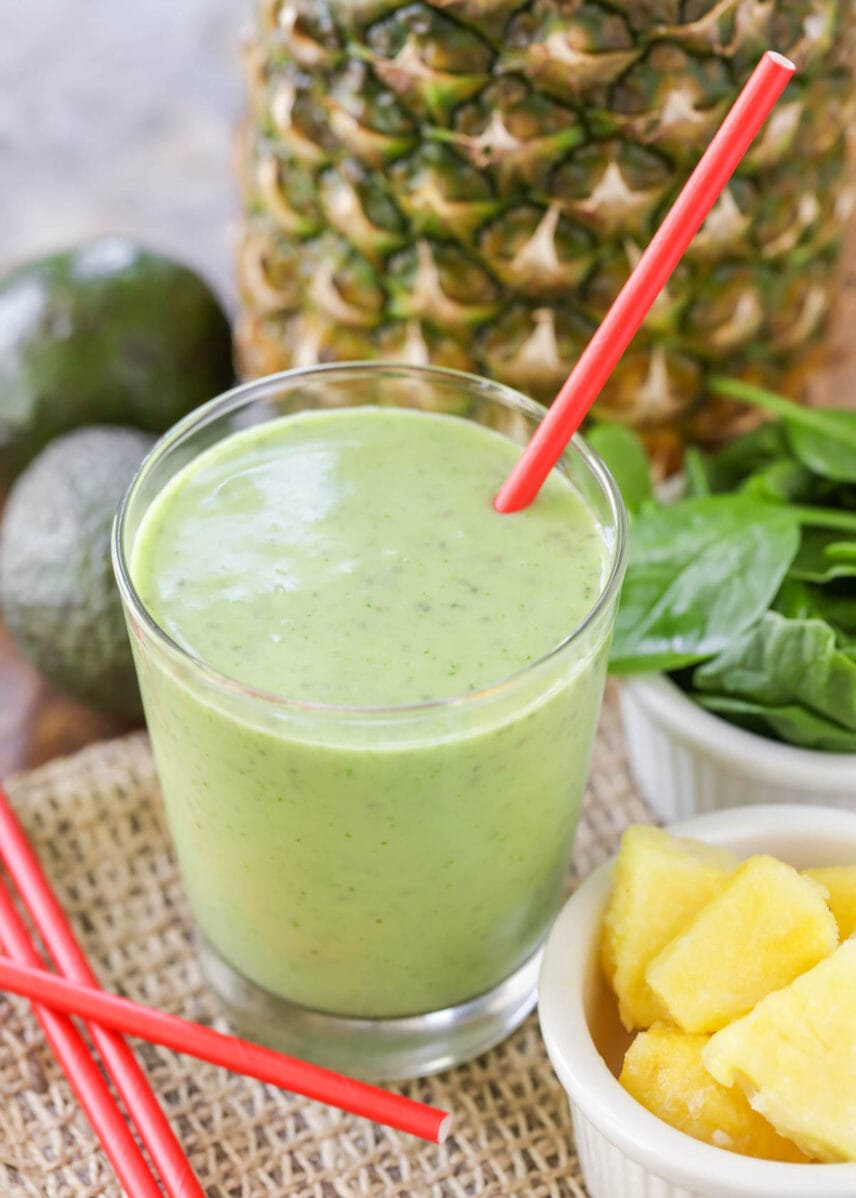 fresh green smoothie served in a glass