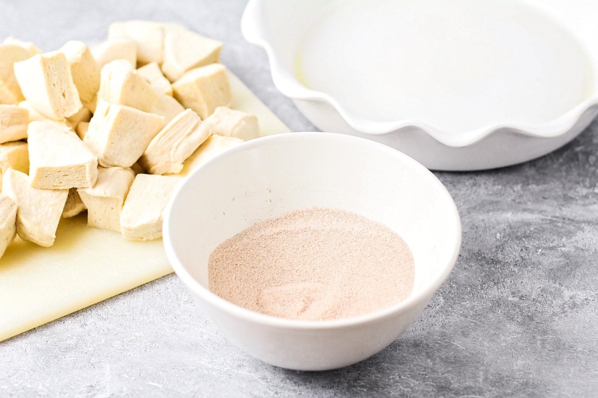 Cinnamon sugar mixture for cinnamon bites.
